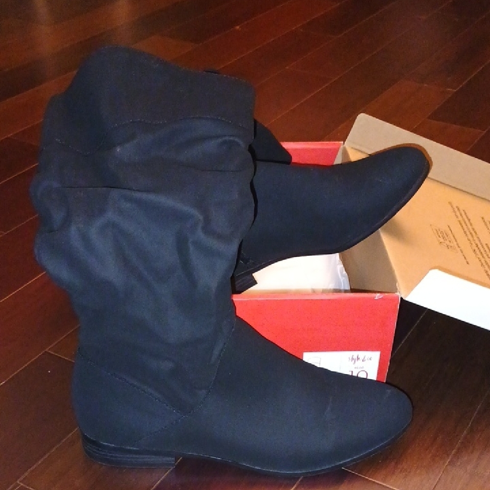 Style & Co. Black Ankle Boots - Picture 2 of 4
